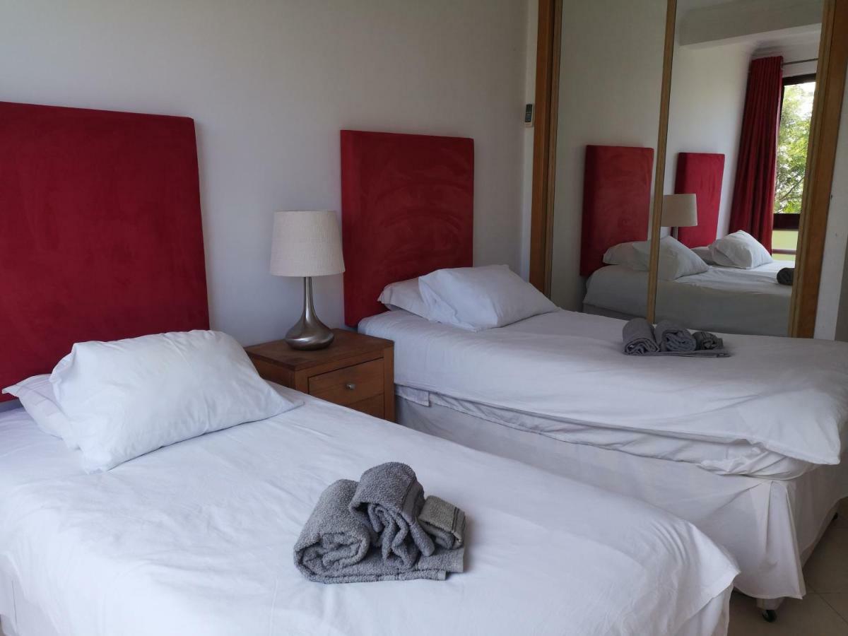 Mare Viva Beach Apartment Куартейра Екстер'єр фото