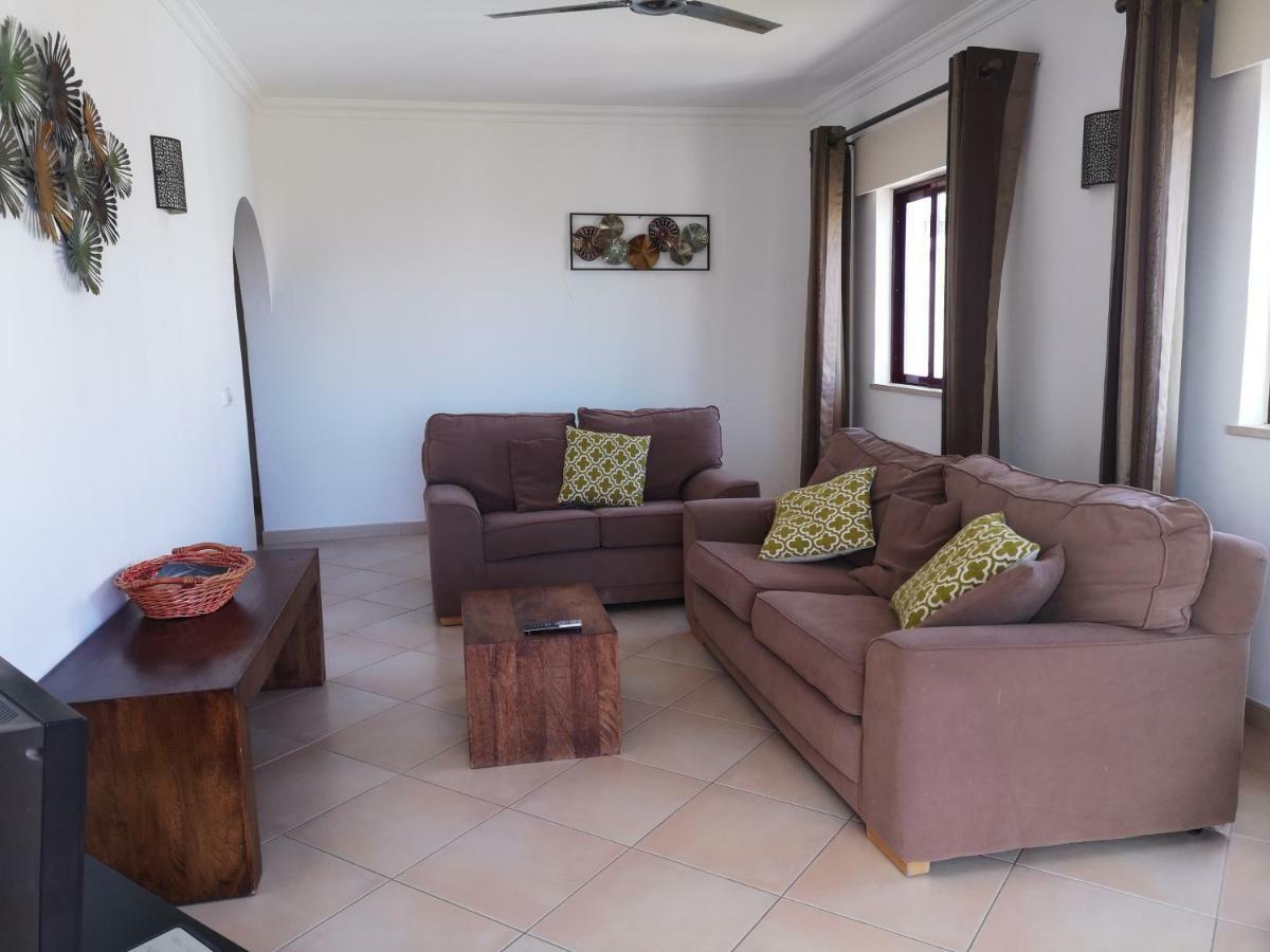 Mare Viva Beach Apartment Куартейра Екстер'єр фото